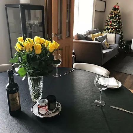 Stramongate * Kendal